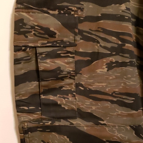 Pants - Picture 2 of 5